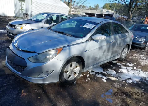 2012 Hyundai Sonata Hybrid from USA, damaged, VIN KMHEC4A43CA038421